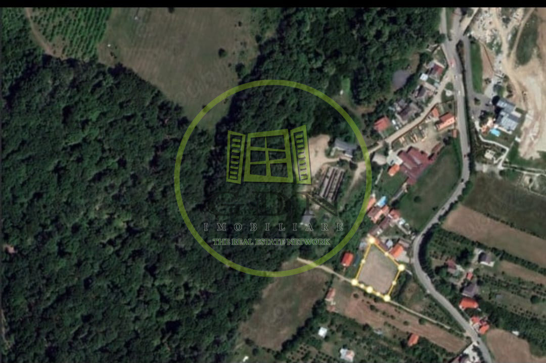 Teren Intravilan 2000 mp spre vanzare in Tocile