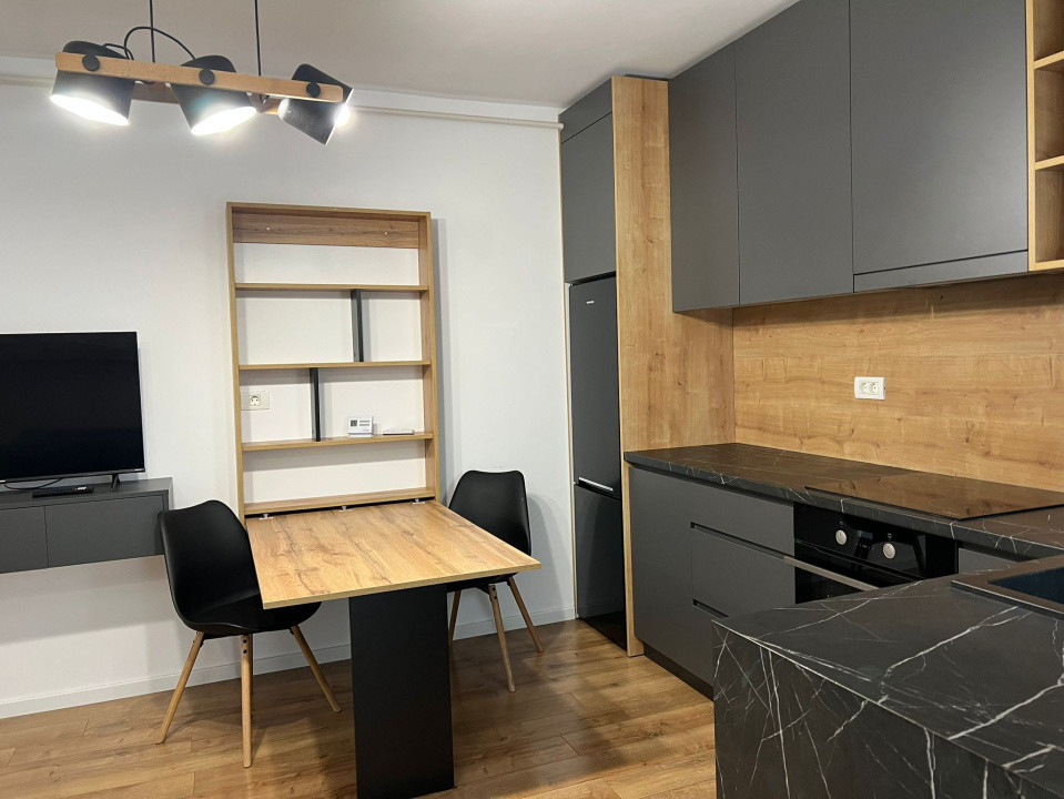 Bloc Nou Apartament cu o camera mobilat centru vechi 