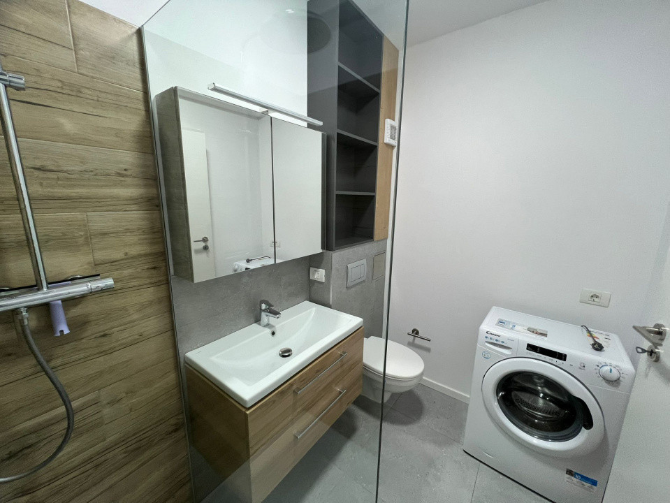 Bloc Nou Apartament cu o camera mobilat centru vechi 