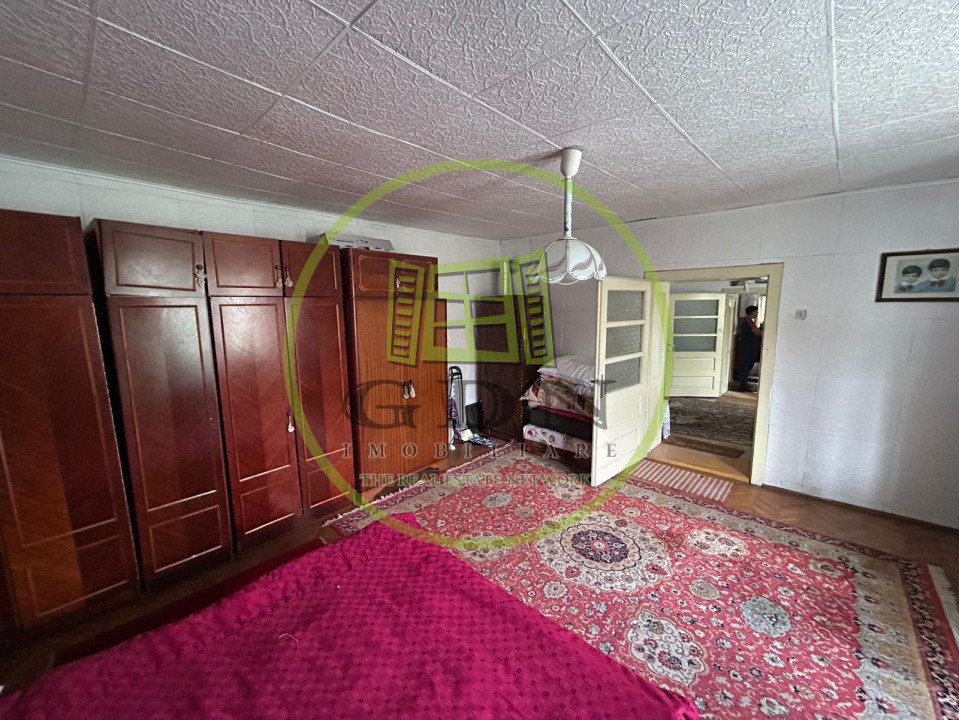 Casa individuala, 6 camere | 2109 mp teren |, localitatea Rusi, judetul Sibiu