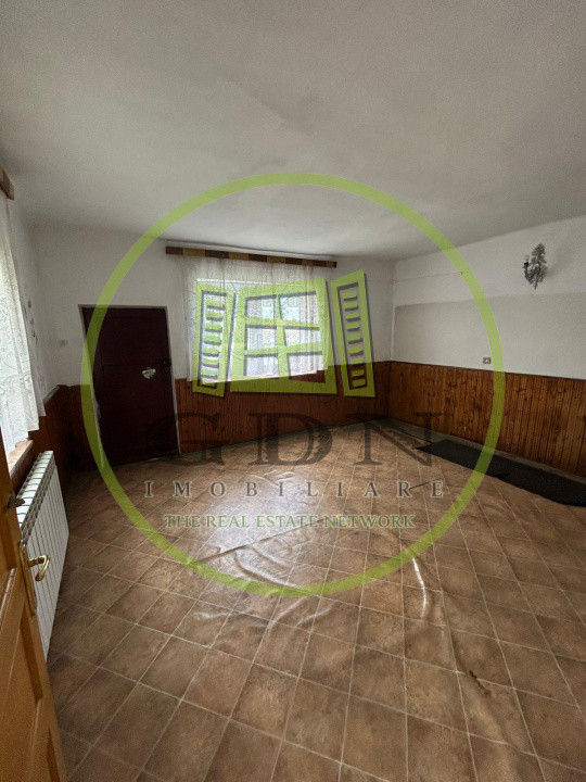 Casa individuala, 6 camere | 2109 mp teren |, localitatea Rusi, judetul Sibiu