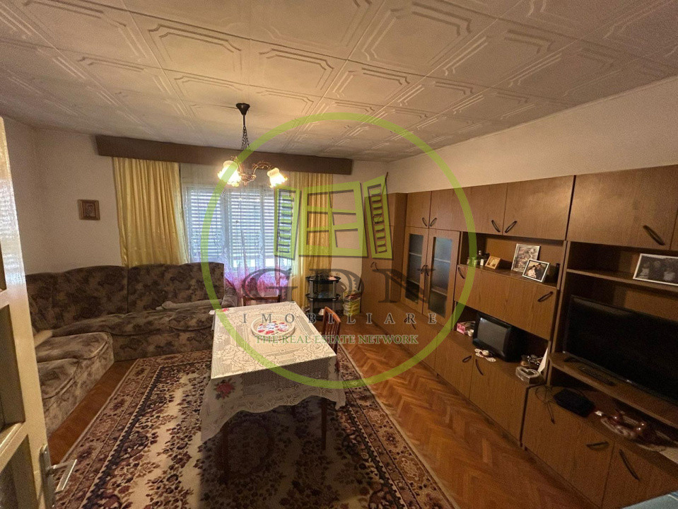 Casa individuala, 6 camere | 2109 mp teren |, localitatea Rusi, judetul Sibiu