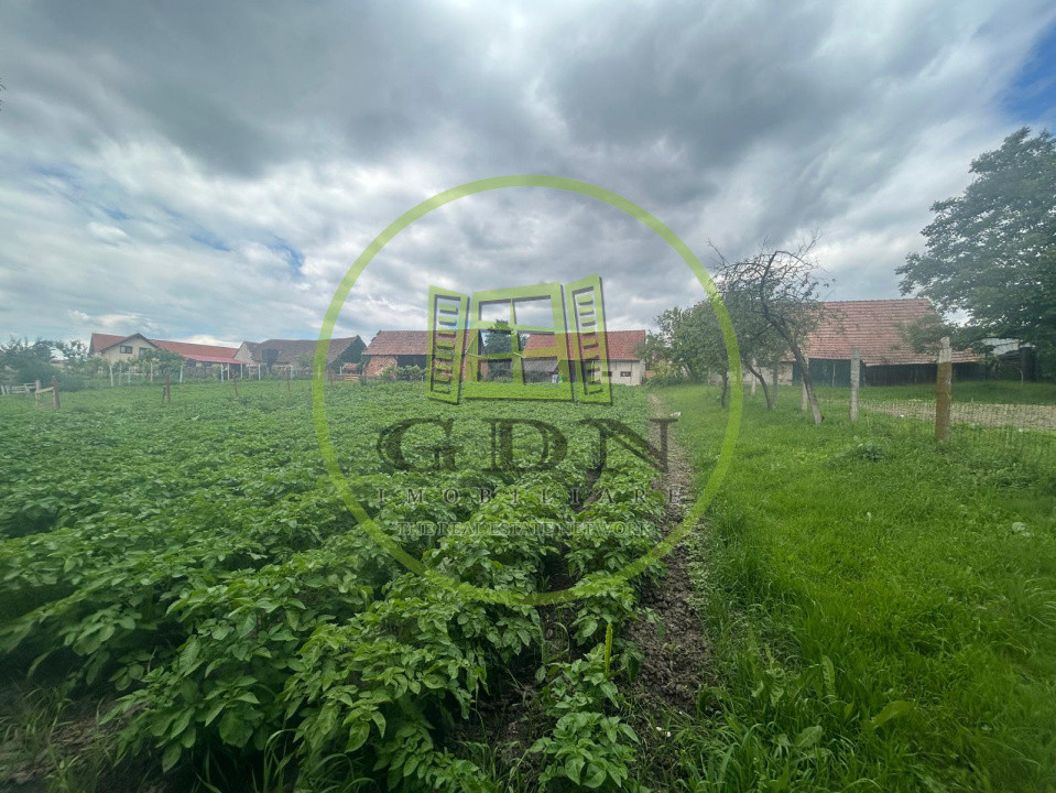 Casa individuala, 6 camere | 2109 mp teren |, localitatea Rusi, judetul Sibiu