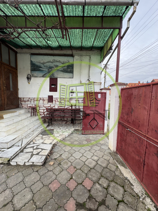 Casa individuala, 6 camere | 2109 mp teren |, localitatea Rusi, judetul Sibiu