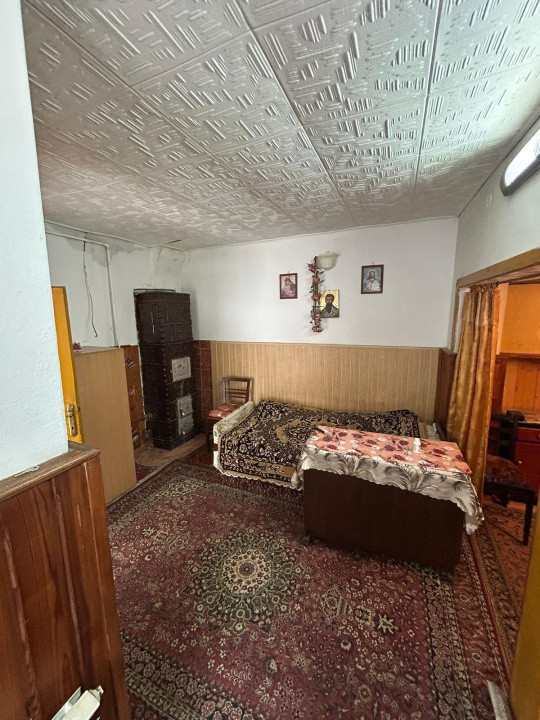 Casa individuala, 6 camere | 2109 mp teren |, localitatea Rusi, judetul Sibiu