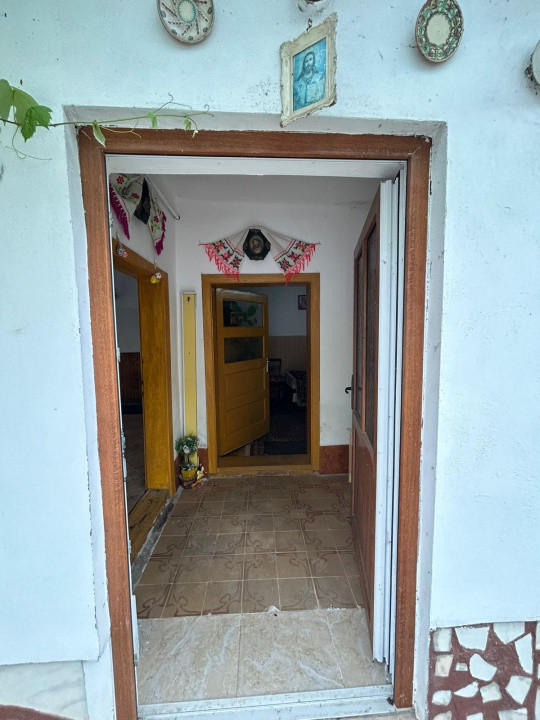 Casa individuala, 6 camere | 2109 mp teren |, localitatea Rusi, judetul Sibiu