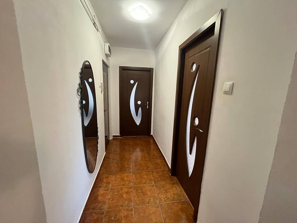 Apartament de vânzare –3 camere | 70 mp | strada Negoveanu
