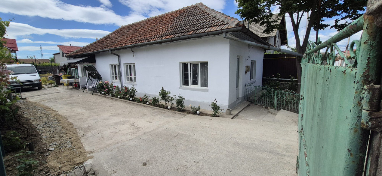 Casa parter recent renovată 116mp utili și 478mp teren pe strada Brestei