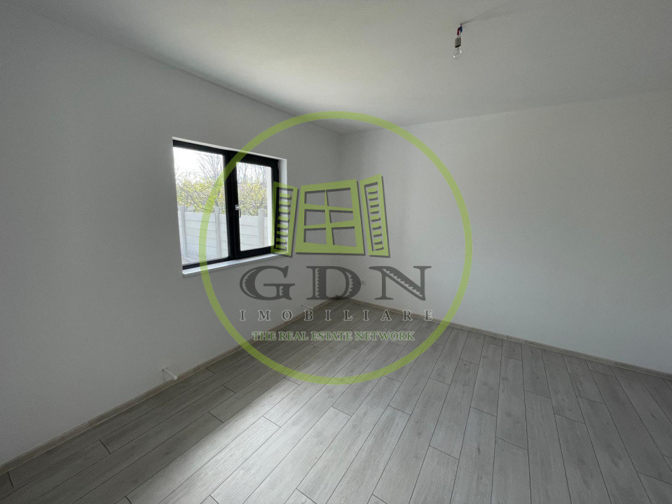 Casă nouă P+1 cu teren de 330mp și toate utilitățile la Braniște/Podari 