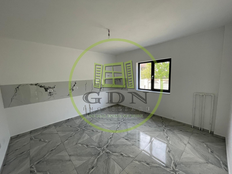 Casă nouă P+1 cu teren de 330mp și toate utilitățile la Braniște/Podari 