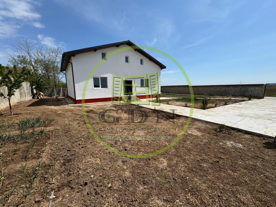 Casă nouă semifinisată S+P+M cu teren de 1062mp în Ghercești, zona DEx