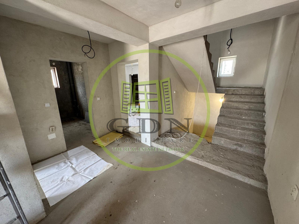 Casă nouă semifinisată S+P+M cu teren de 1062mp în Ghercești, zona DEx