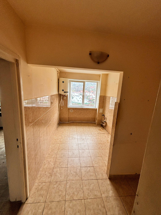 Apartament doua camere zona centrala 