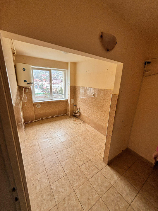 Apartament doua camere zona centrala 