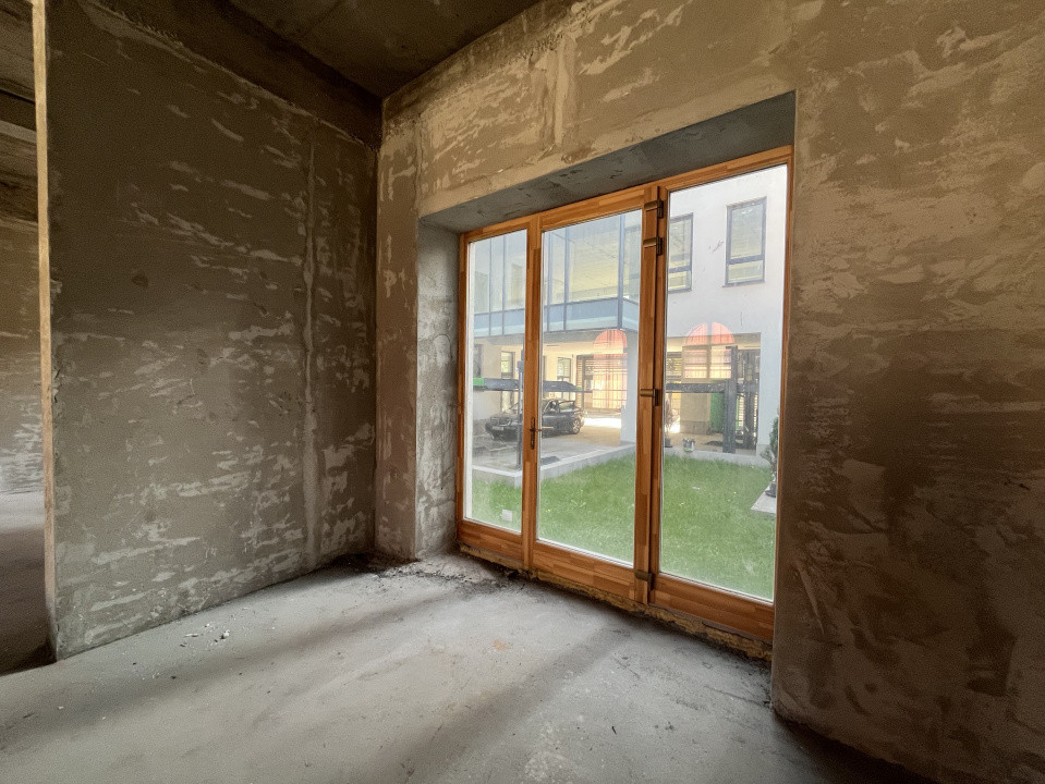 Spații comerciale ultracentrale