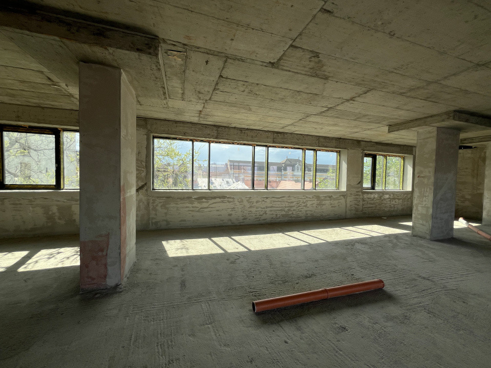 Spații comerciale ultracentrale