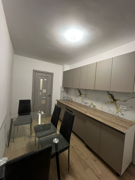 Apartament 4 camere suprafata utila76mp spre inchiriere in Vasile Aron