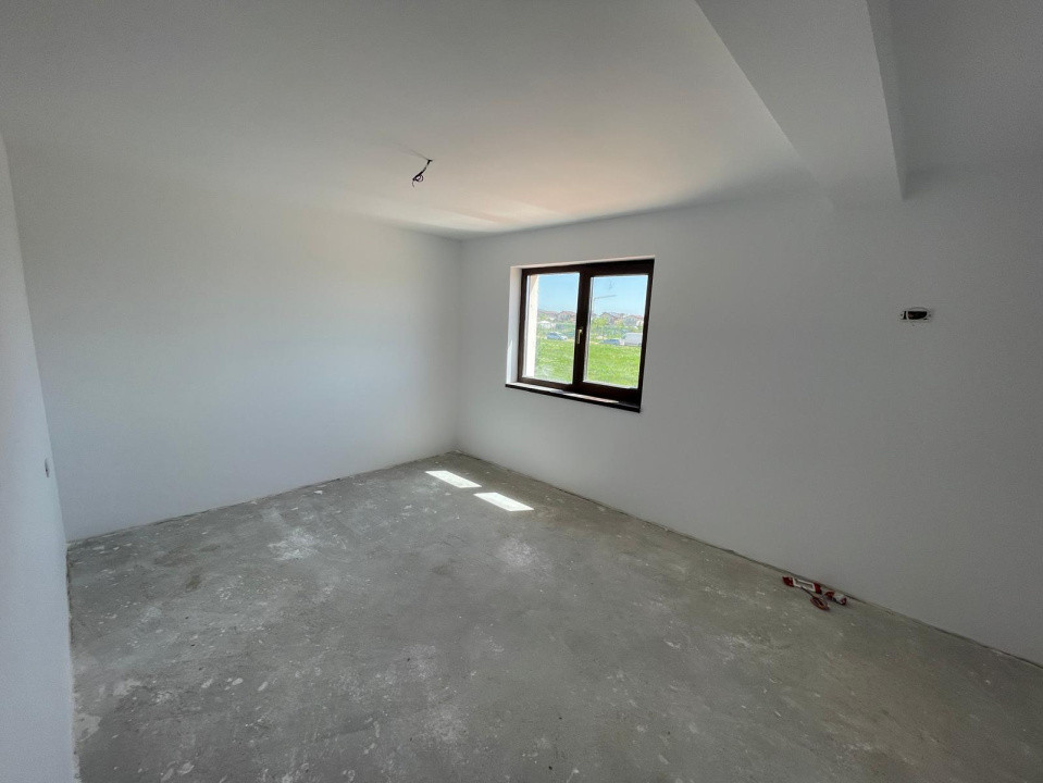 Casă P+1 tip mediteranean cu teren de 246mp în zona Damila Selgros