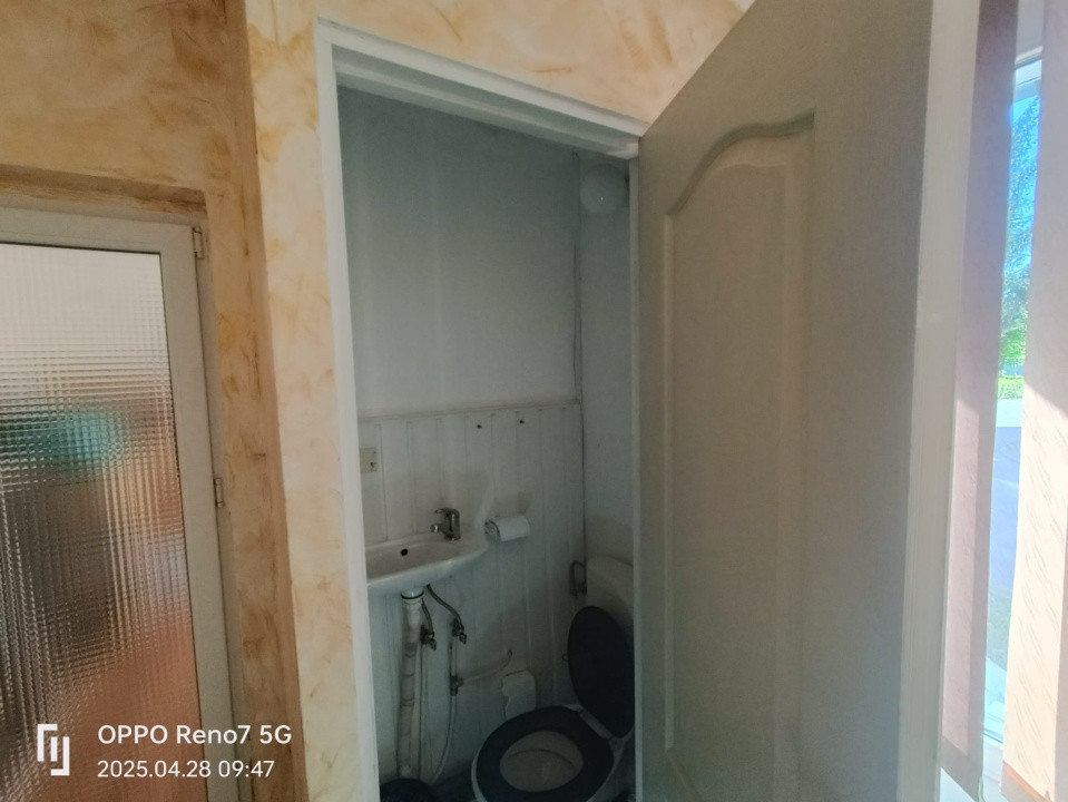 Apartament cu 3 camere și spațiu comercial de vânzare in Reghin str. Făgăraşului