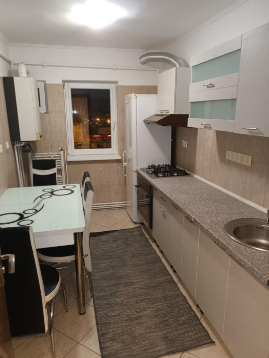 Apartament decomandat , 3 camere , 57 mp , Vasile Aaron