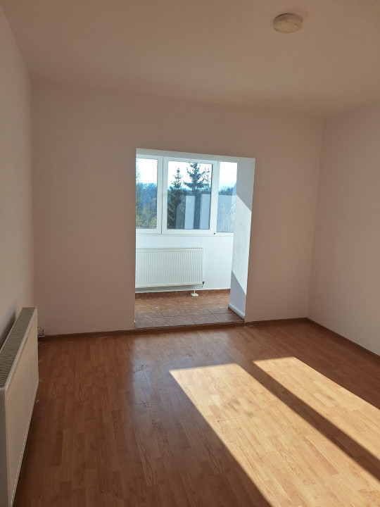 Apartament cu 2 camere de inchiriat , 56 mp , Zona Valea Aurie