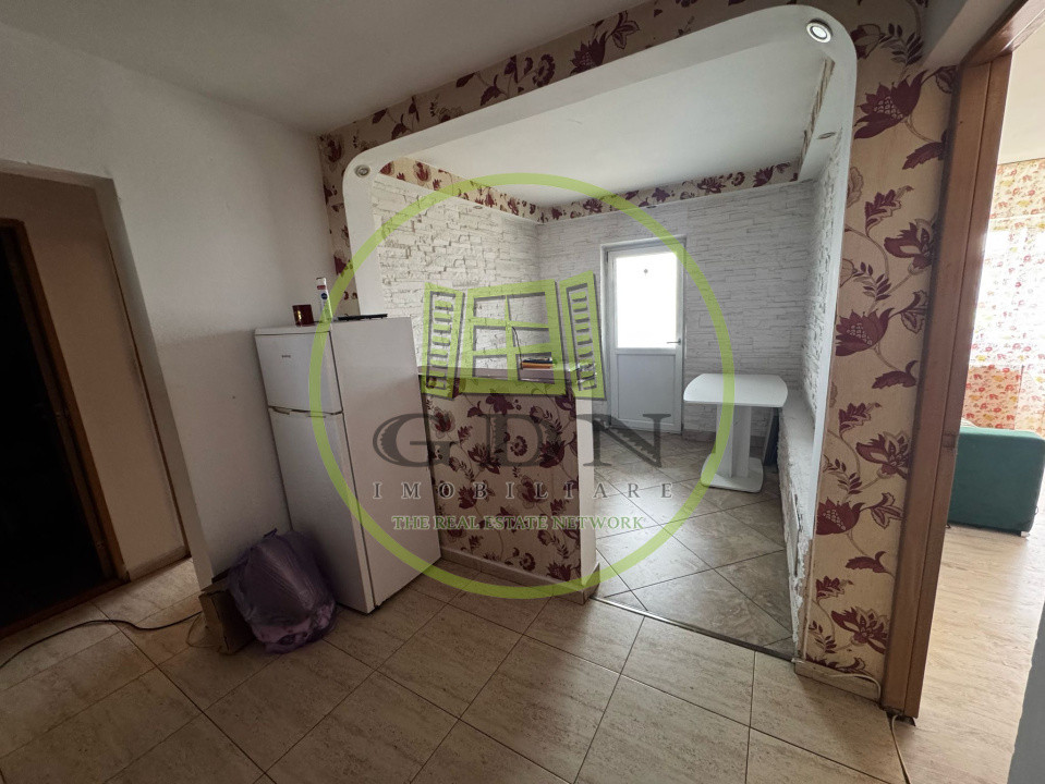 Apartament 2 camere, decomandat, 56mp., Rovine, zona Parculet Rovine 