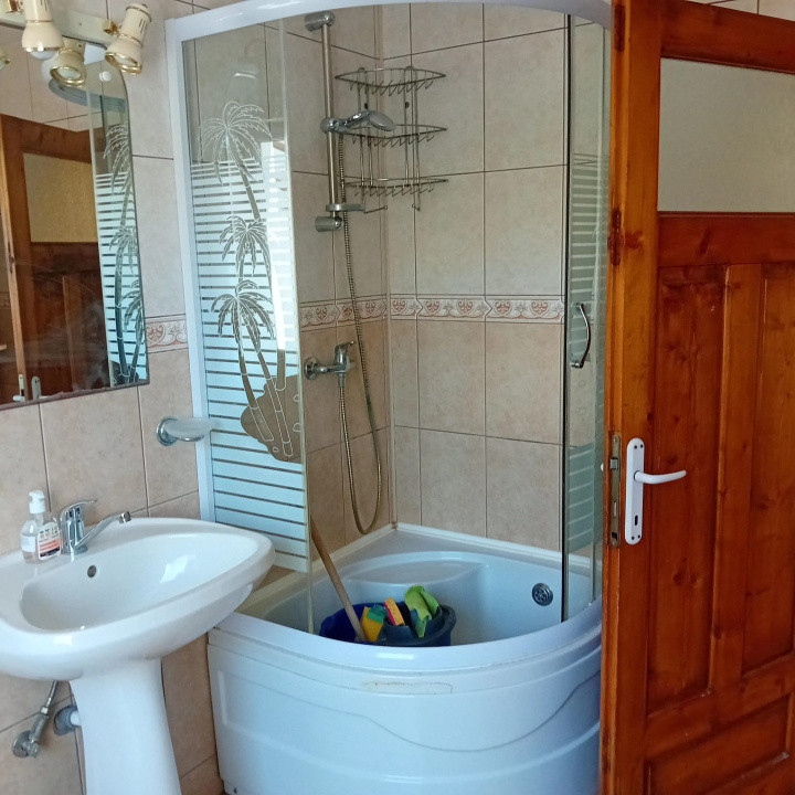 Casa mare de inchiriat in zona ultracentrala!