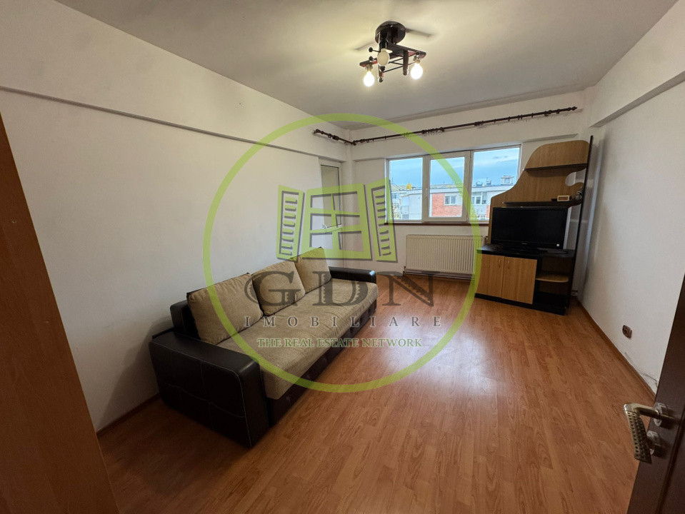 Apartament 3 camere, decomandat, 72mp, cartier 1 Mai, zona Scoala 36