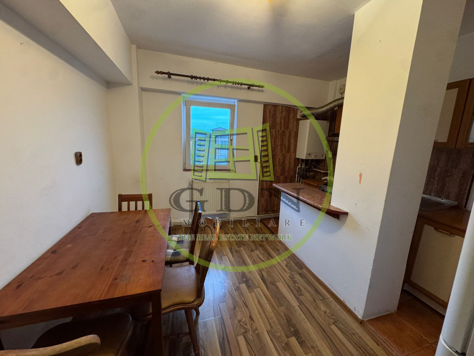 Apartament 3 camere, decomandat, 72mp, cartier 1 Mai, zona Scoala 36