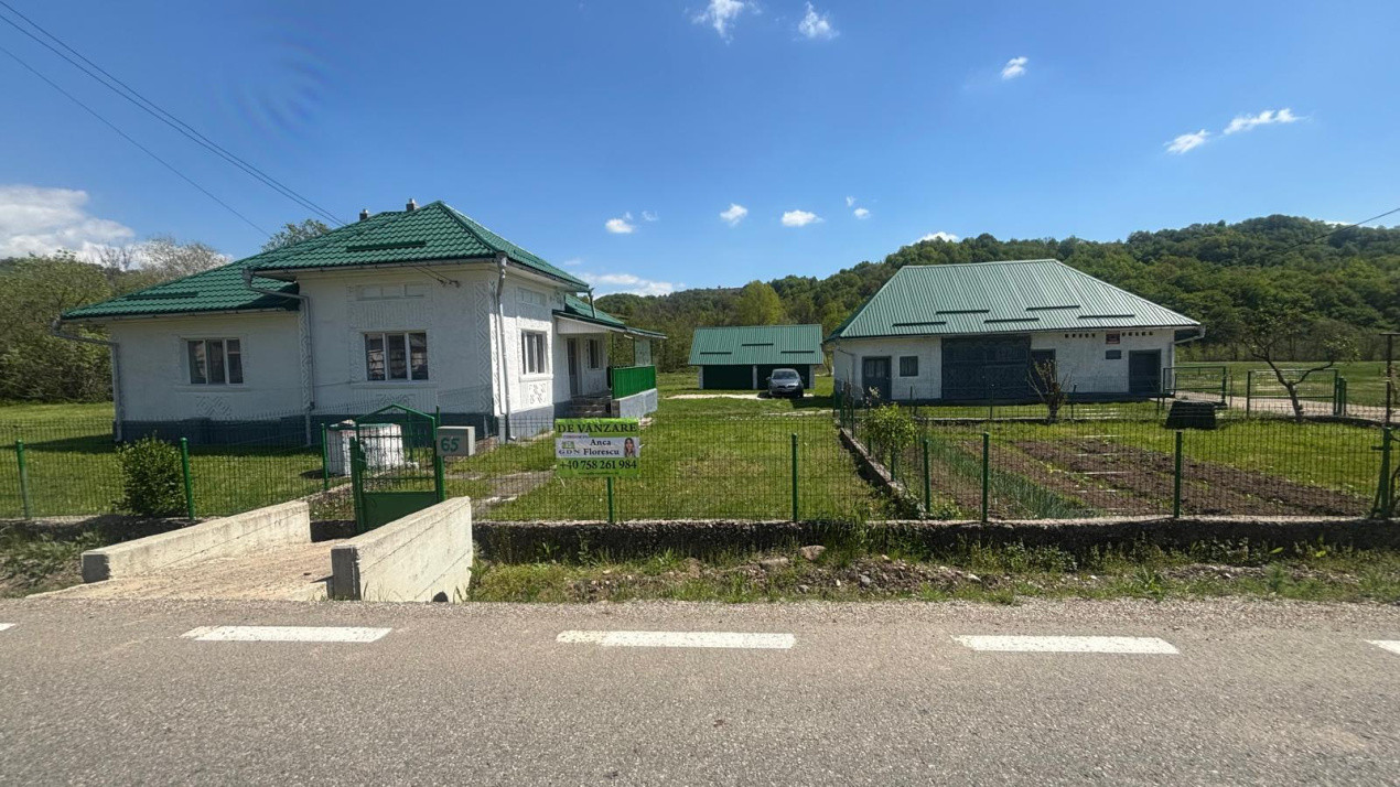 Casa de vânzare la 25 km de Baia Mare