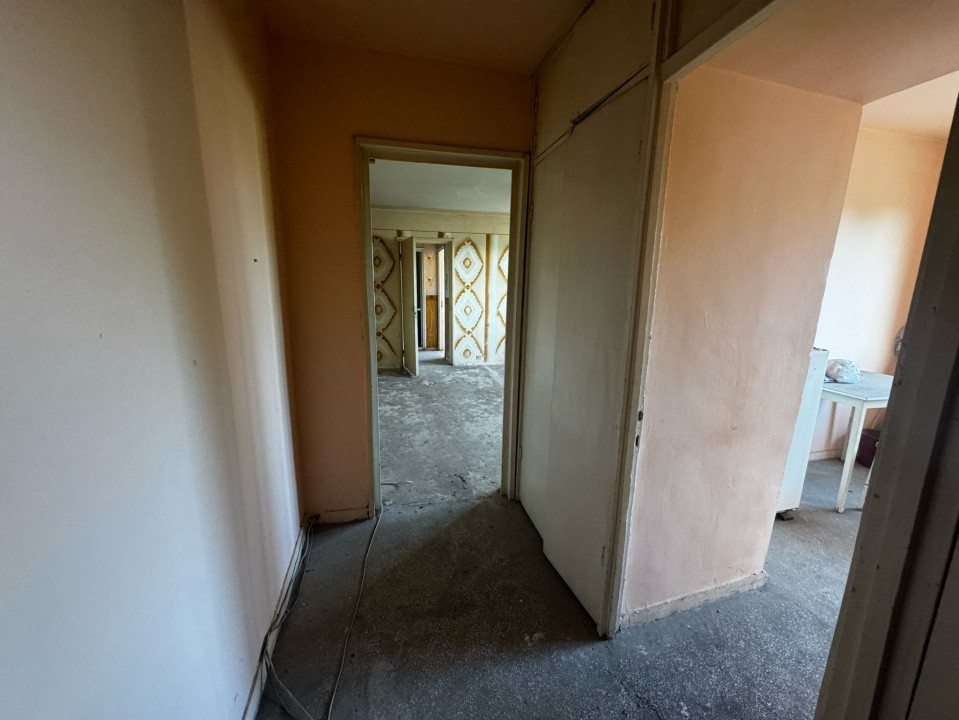 Apartament 2 camere, semidecomandat, 53mp, Rovine, zona Profi