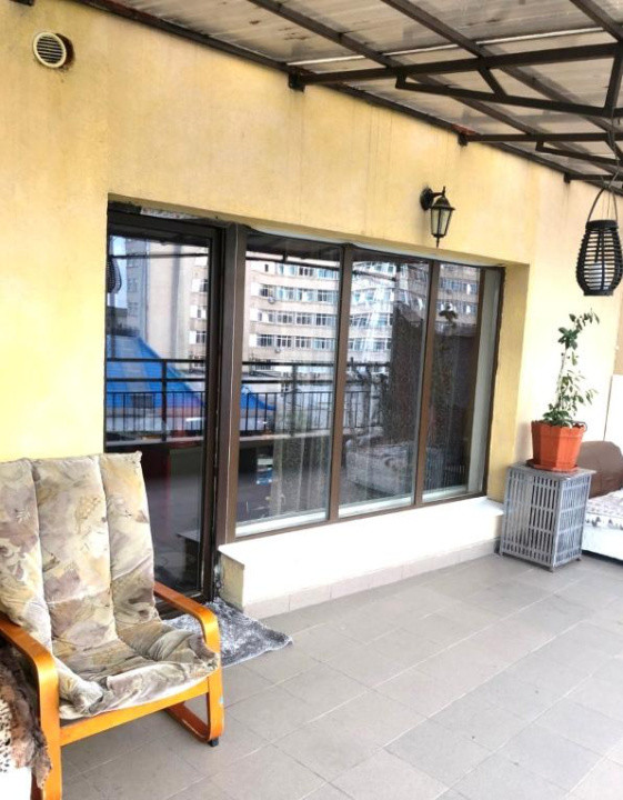 Ocazie! Apart. cu 3 camere, 79 mp. +2 terase+garaj, 296000 Eur, Zorilor