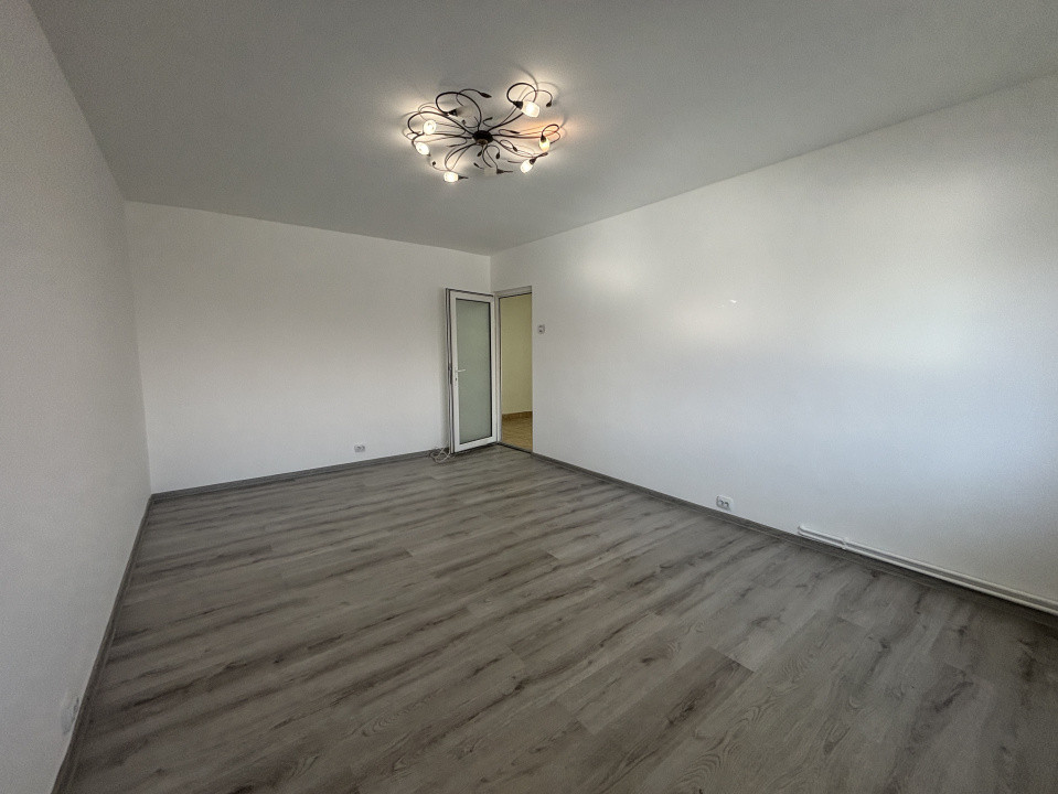 Apartament 3 camere cu extindere , strada Petru Rares!! 
