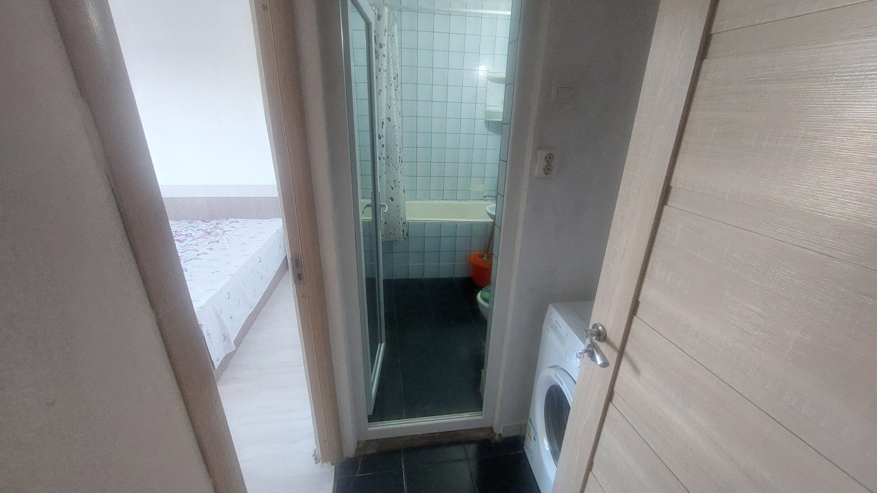 Apartament 2 camere semidecomandat, Nicolae Titulescu zona Fantasy Park