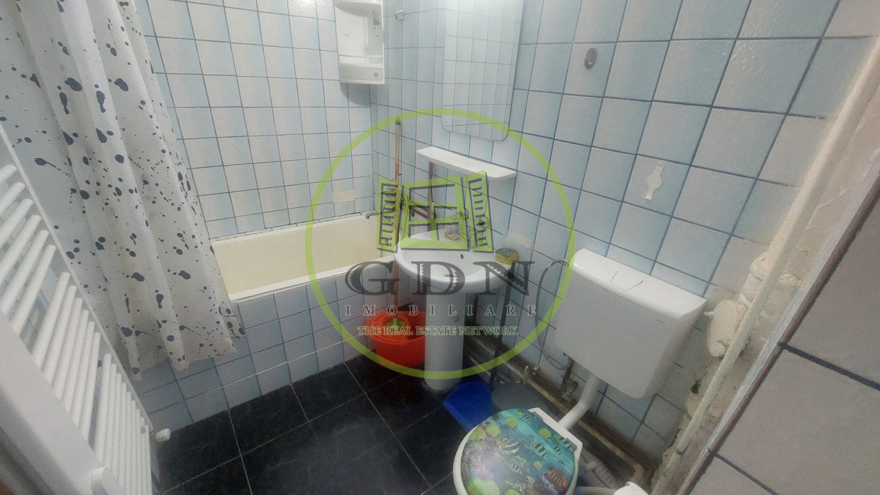 Apartament 2 camere semidecomandat, Nicolae Titulescu zona Fantasy Park