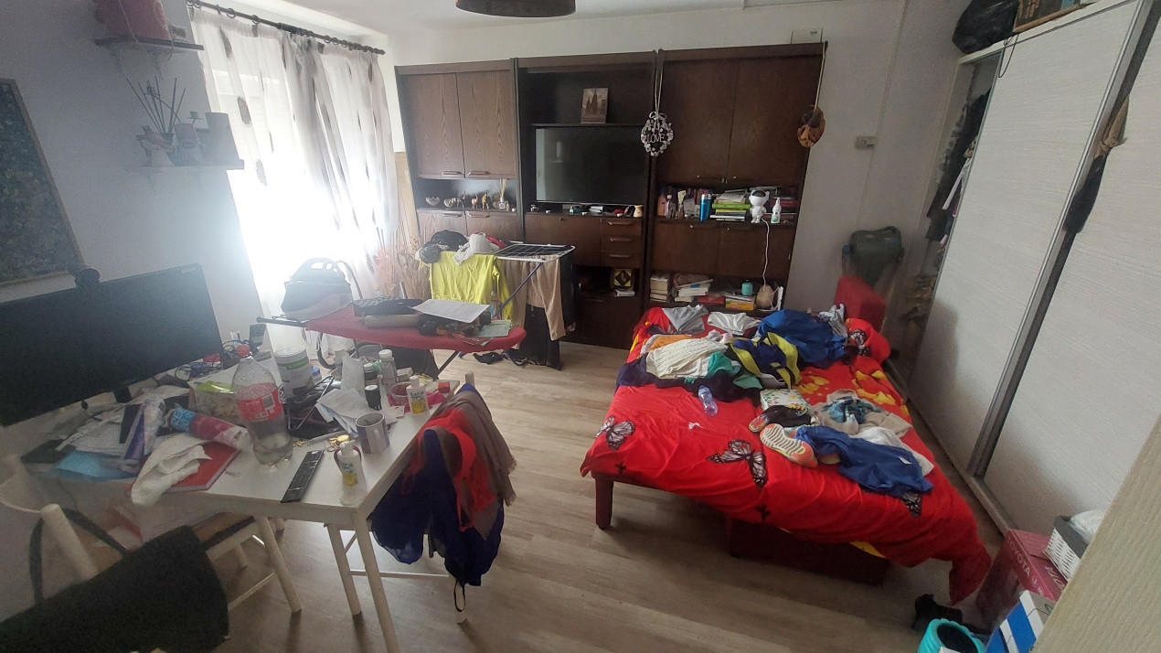 Apartament doua camere semidecomandat, etajul 4, cartier George Enescu 