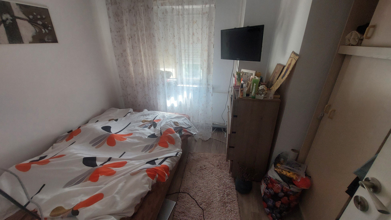 Apartament doua camere semidecomandat, etajul 4, cartier George Enescu 