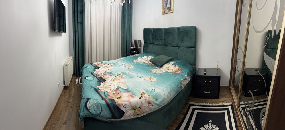 Apartament modern de inchiriat , 70mp , zona Lazaret , loc de parcare privat 