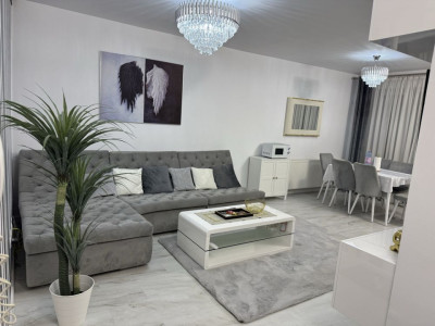 Apartament modern de inchiriat , 70mp , zona Lazaret , loc de parcare privat 