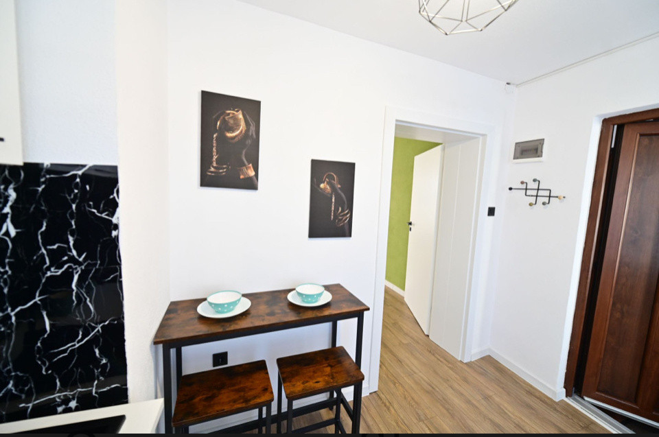 Închiriez , Garsonieră ,31 mp utili, Ultra Central 