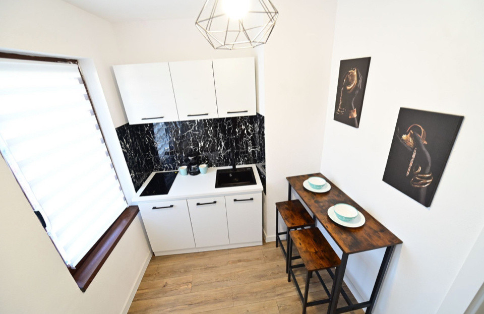 Închiriez , Garsonieră ,31 mp utili, Ultra Central 