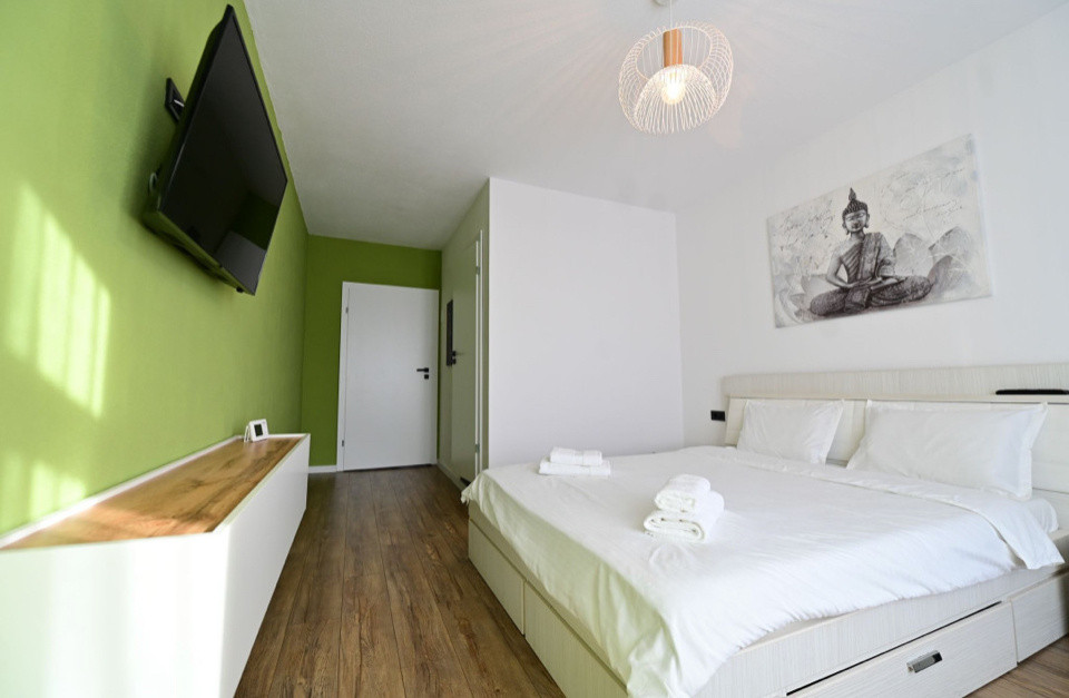 Închiriez , Garsonieră ,31 mp utili, Ultra Central 