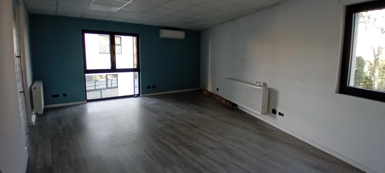 Spațiu comercial, 370 mp, 5 locuri de parcare, Zorilor, 5000 Eur/lună