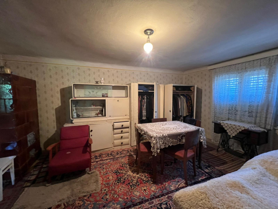 EXCLUSIVITATE!!! Casa cu 2 camere zona Grivitei 