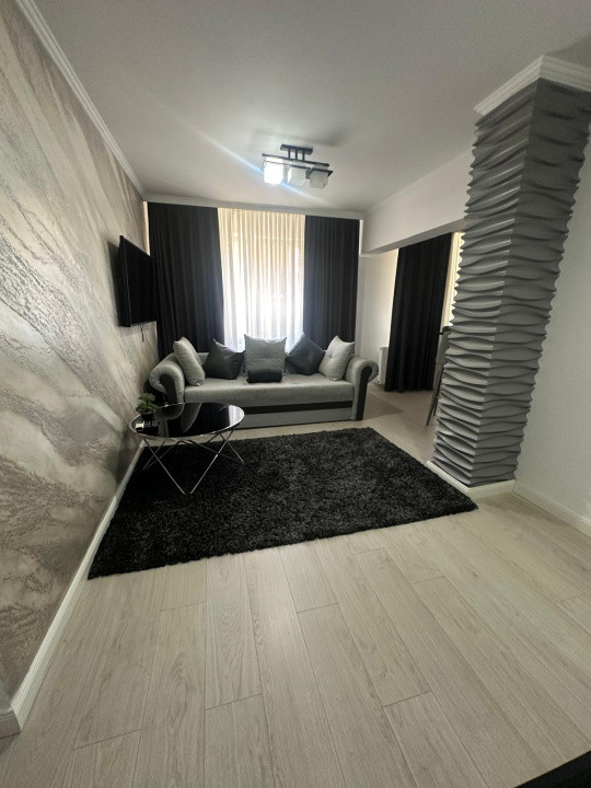 Apartament 3 camere zona centrala Parcul Mara