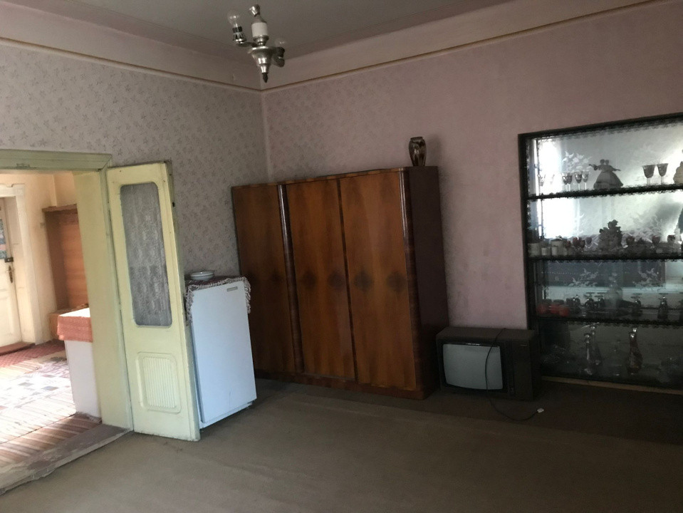 Casa 3 camere suprafata utila 90mp,spre vanzare in Gura Raului