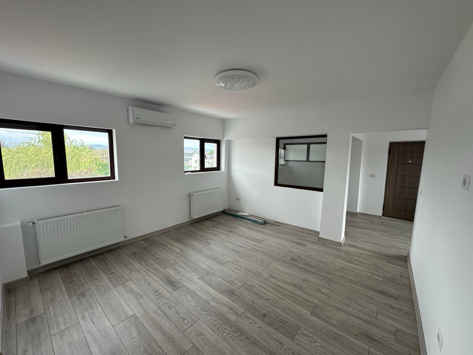 APARTAMENT DE VANZARE, 3 CAM, ET 2