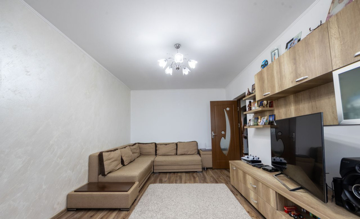 Apartament 3 camere cu mutare imediata - Zona Pantelimon