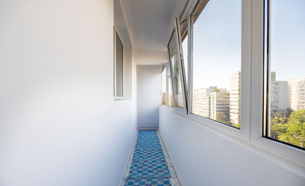 Apartament 3 camere cu mutare imediata - Zona Pantelimon