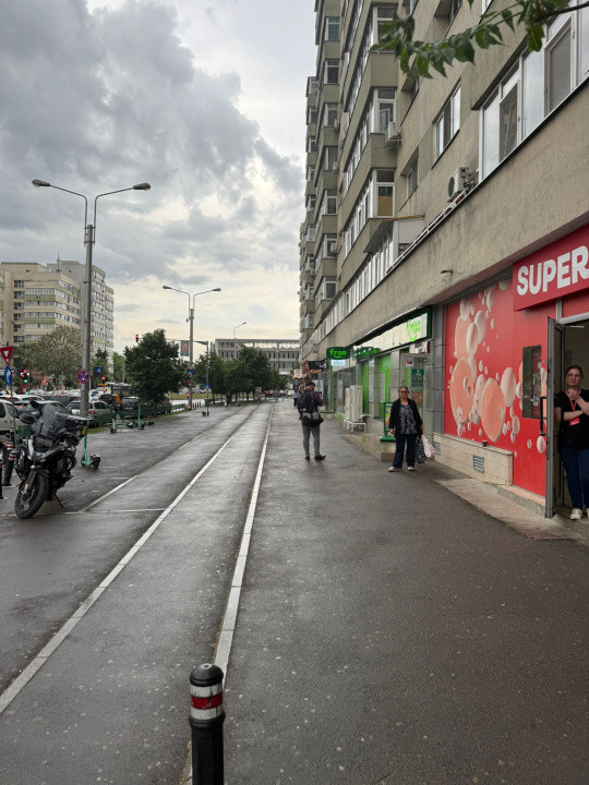 Apartament 3 camere cu mutare imediata - Zona Pantelimon